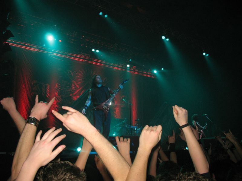 2007-11-30-Machine Head+Dragonforce+Arch Enemy-055.jpg